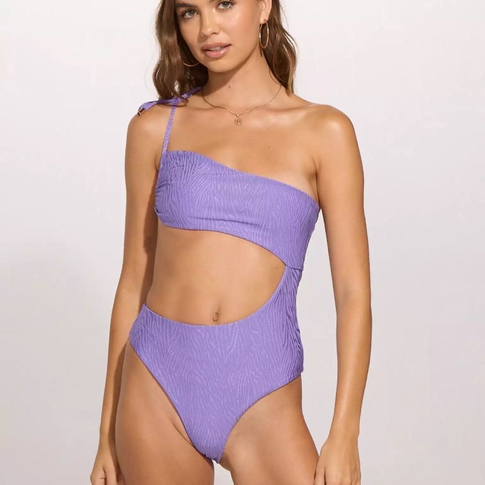 La Porte Swimwear One Piece Swimsuit in Purple M NWT
